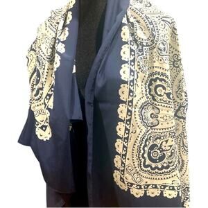 Gucci Silk Navy Blue and White Paisley Scarf 53 x 53